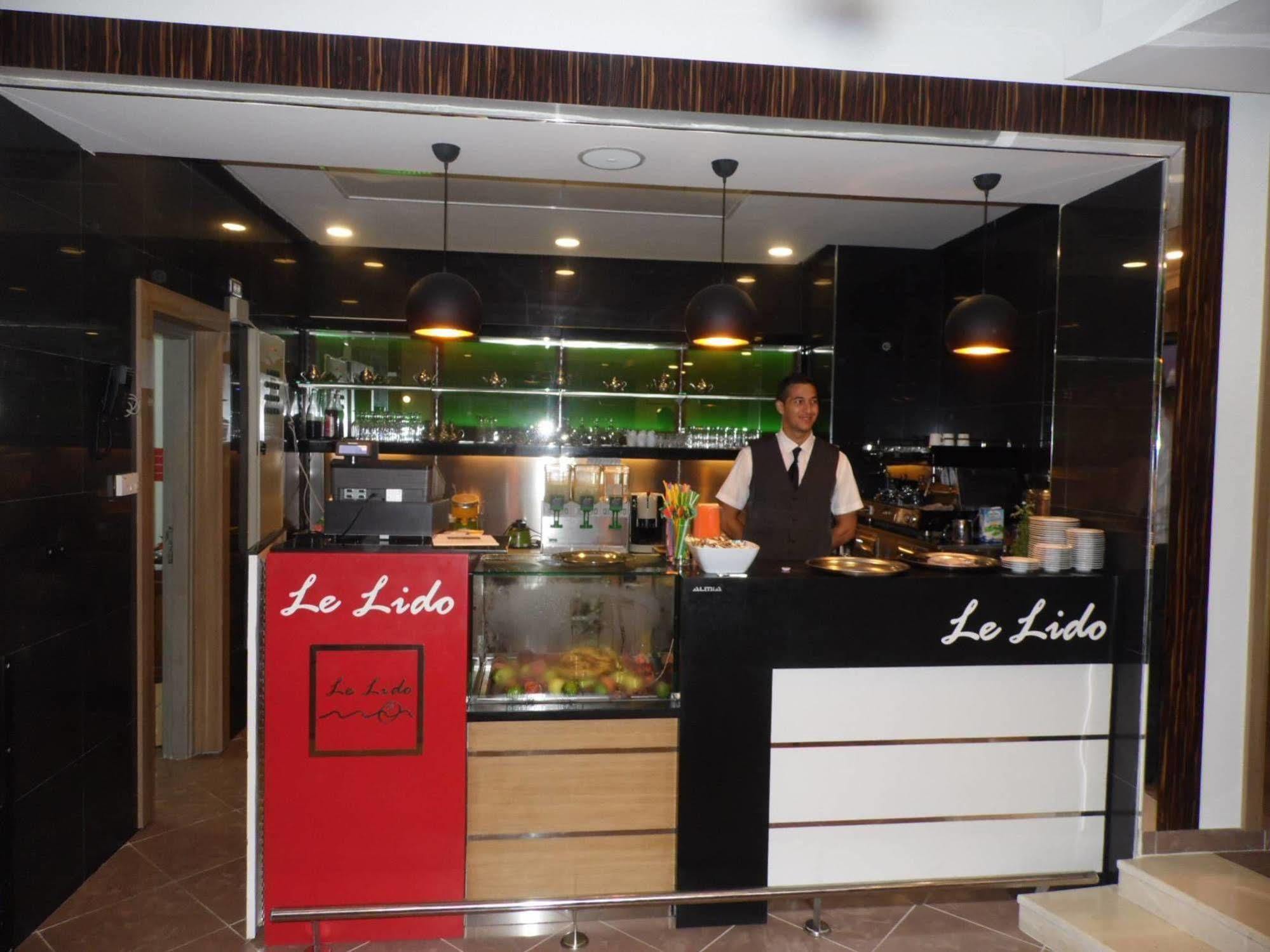 Marina Prestige Tabarka Hotel Bagian luar foto